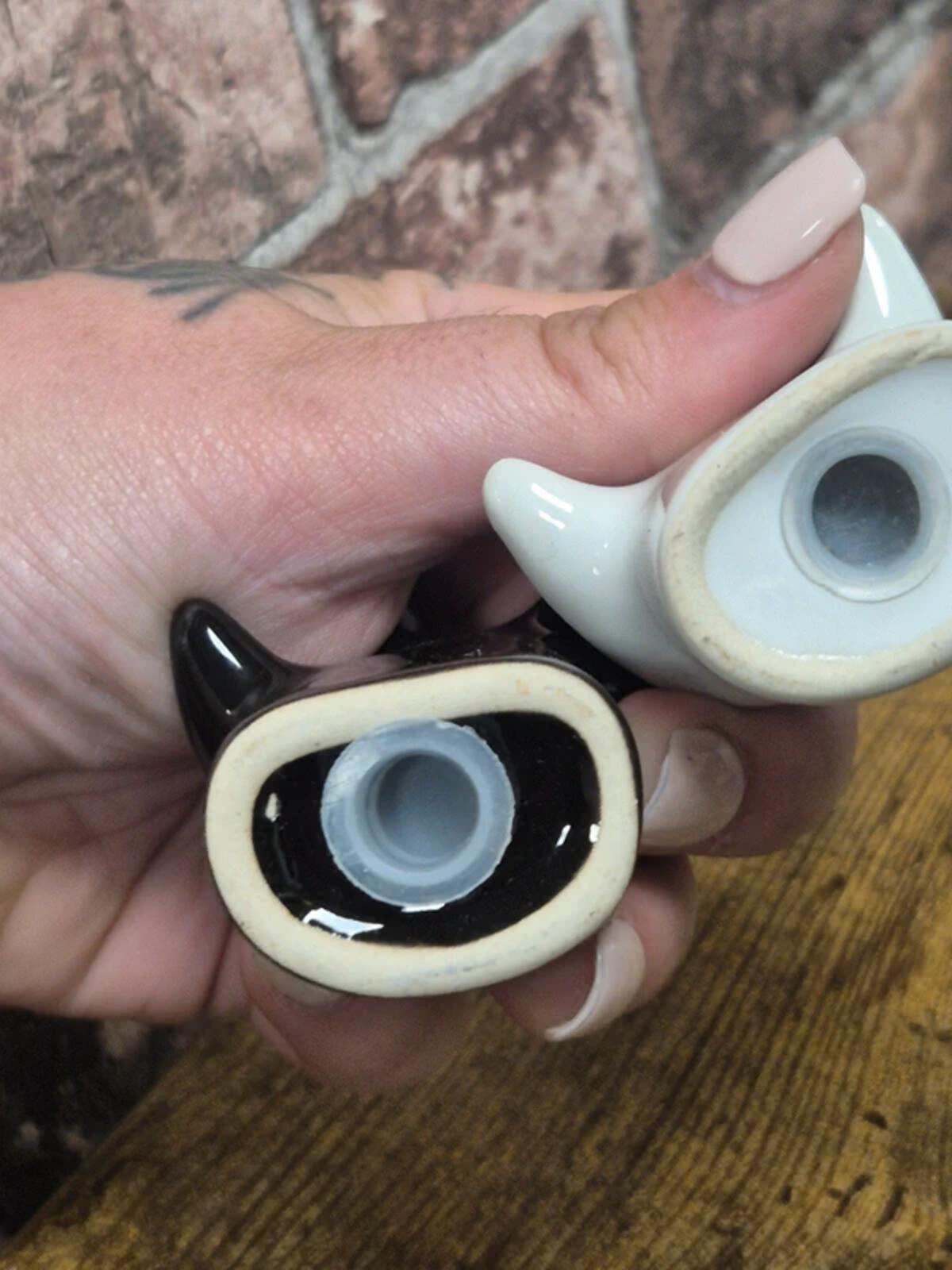 Hugging salt and pepper shakers