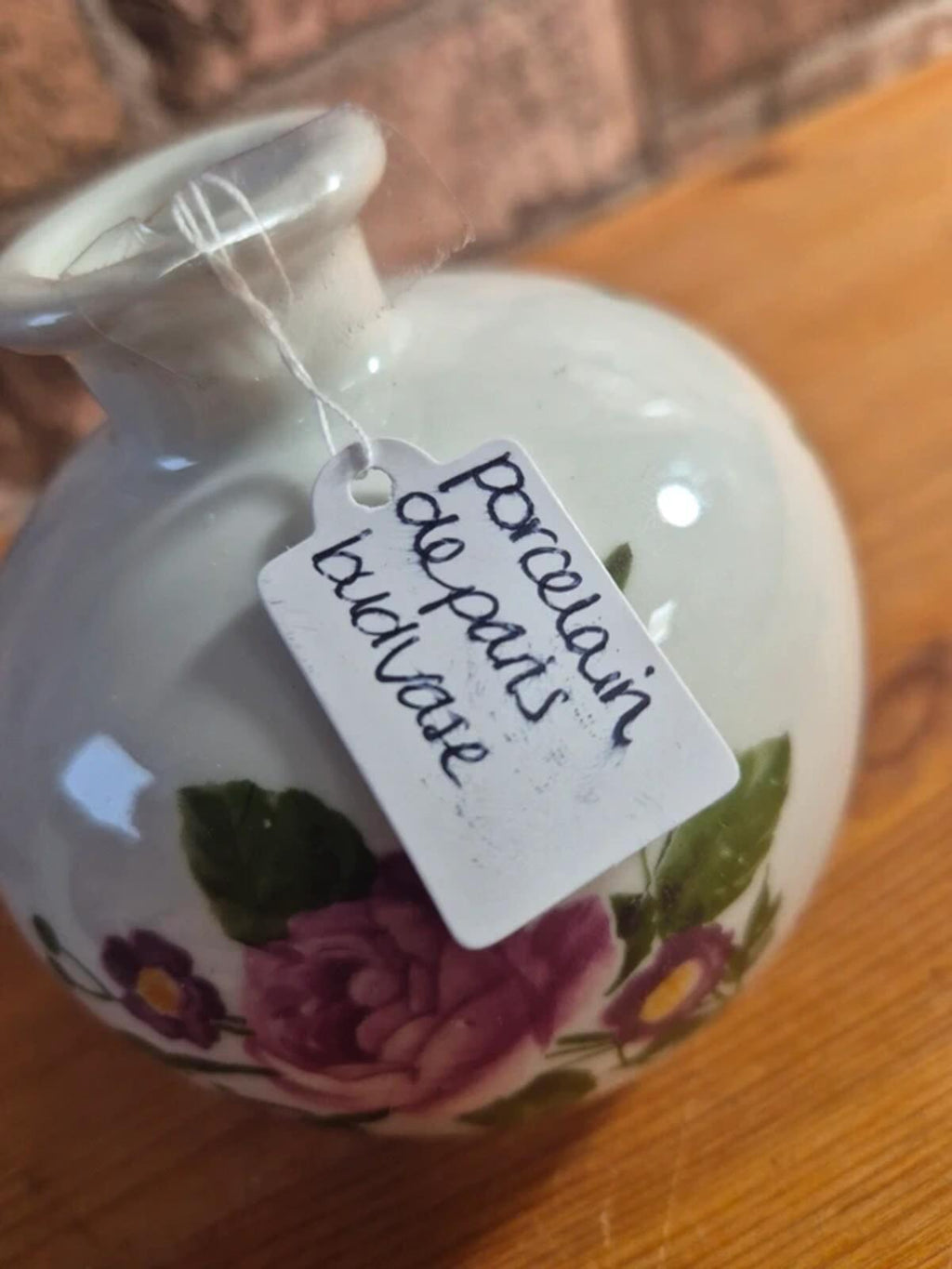 Porcelain de Paris bud vase