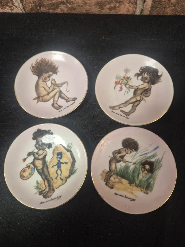 Brownie Downing set of 4 small plates