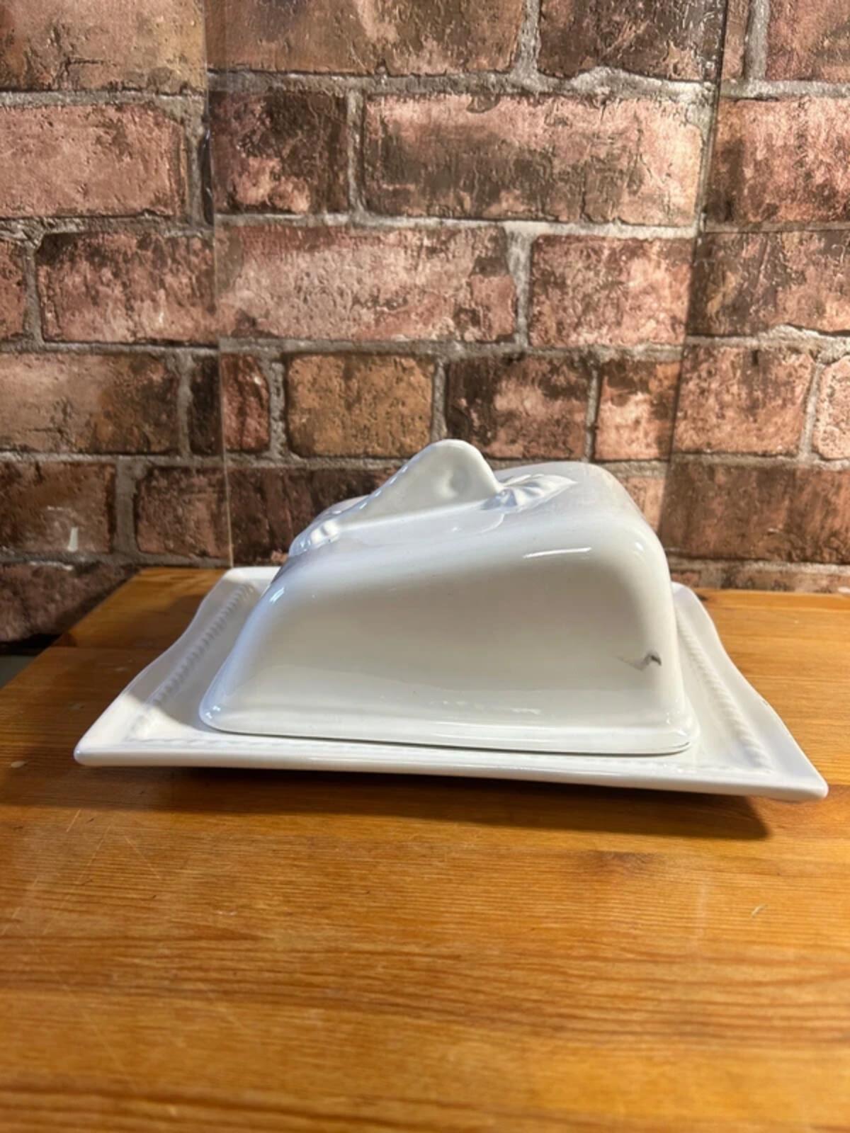 Ceramic Butter/Cheese Dish with Lid