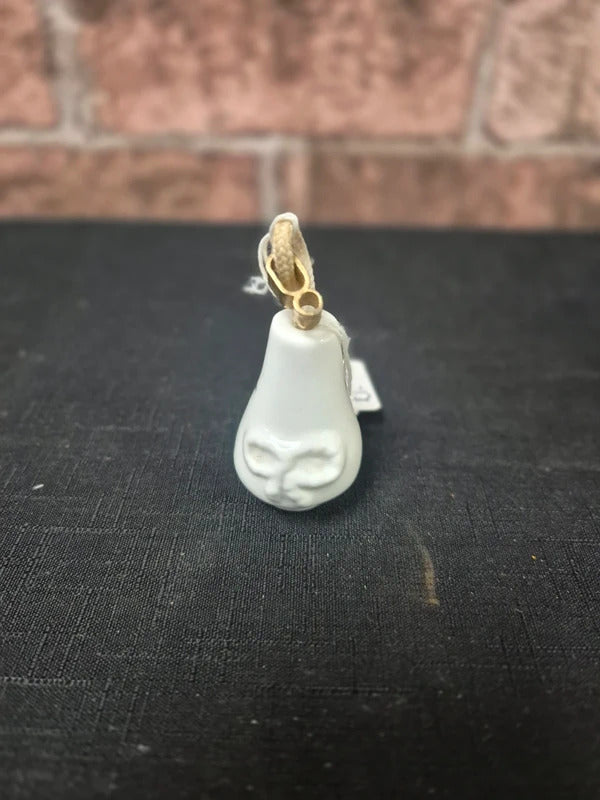 Ceramic pull cord