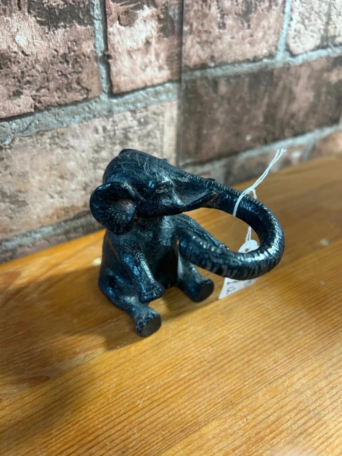 Cast Iron Elephant Ring Holder Figurine