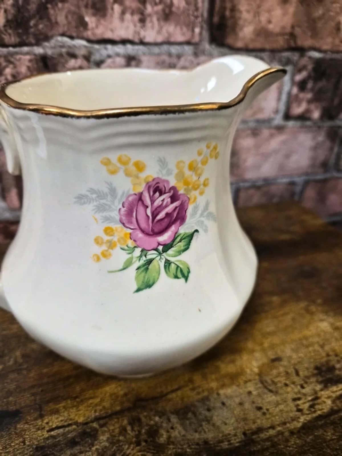 Alfred Meakin Vintage Jug