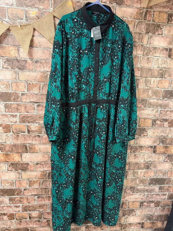JD Williams Green Leopard Dress - Size 24