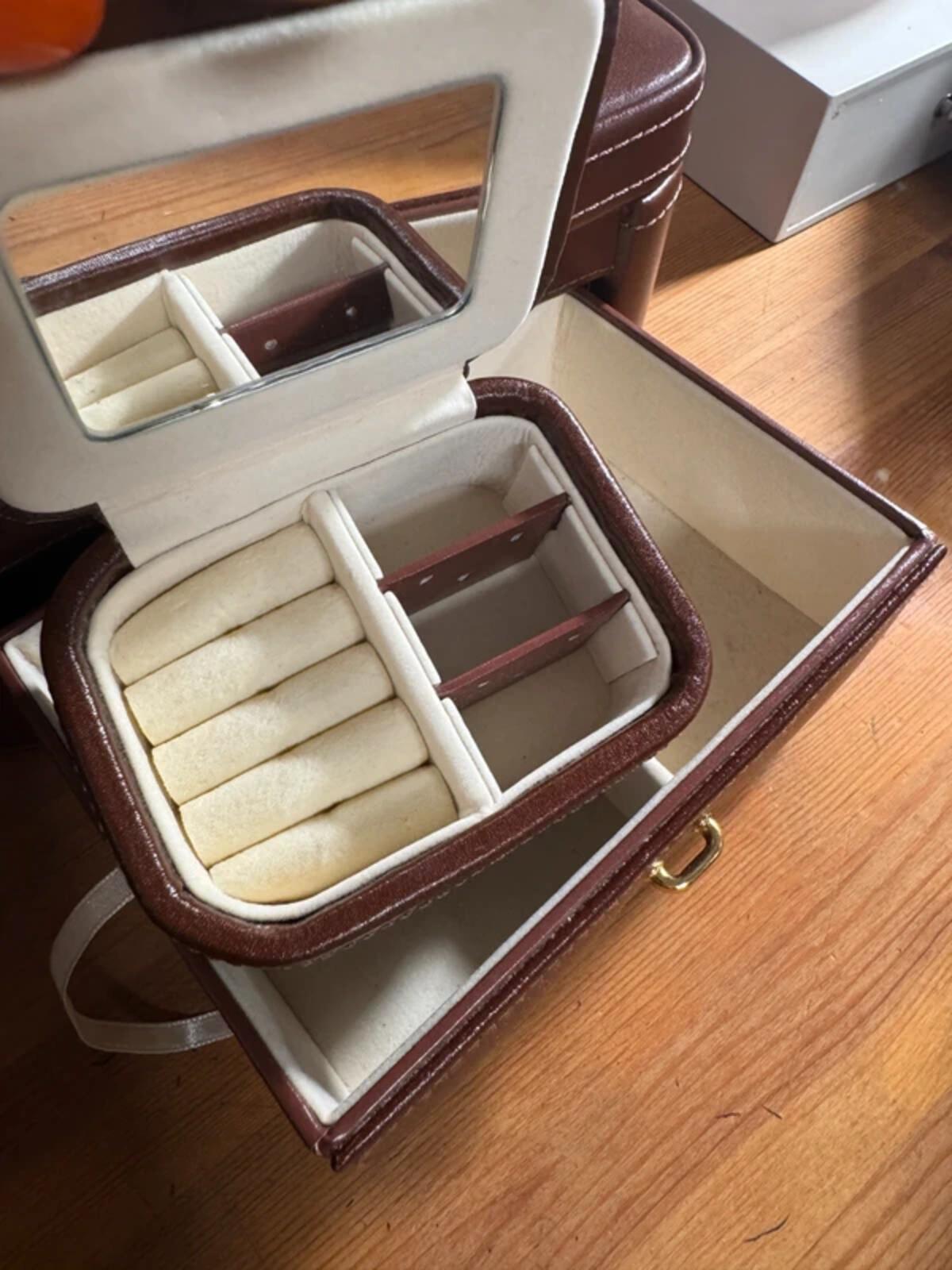 Vintage Dulwich Designs Brown Jewellery Box