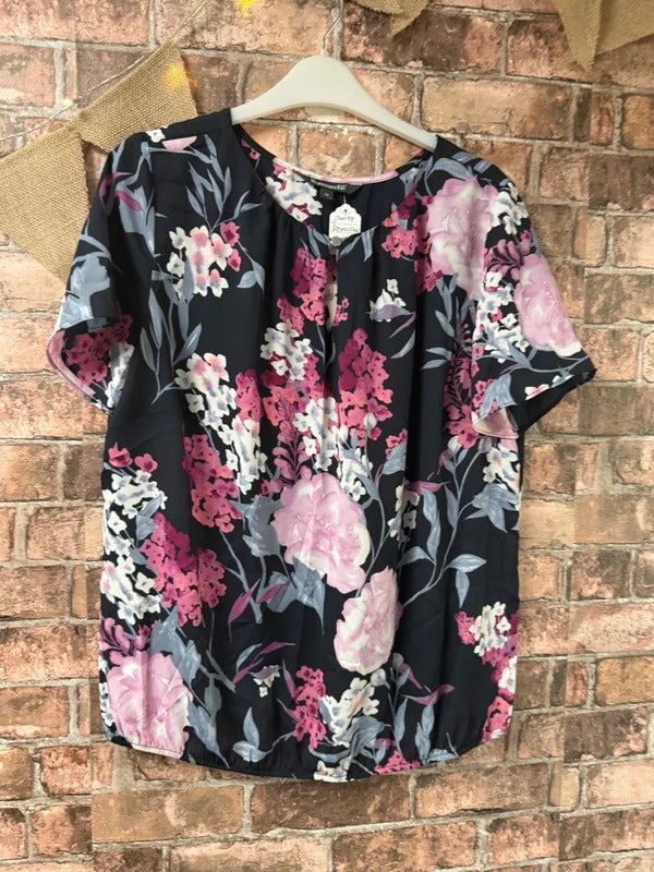 Bonmarche Floral Top - Size 14