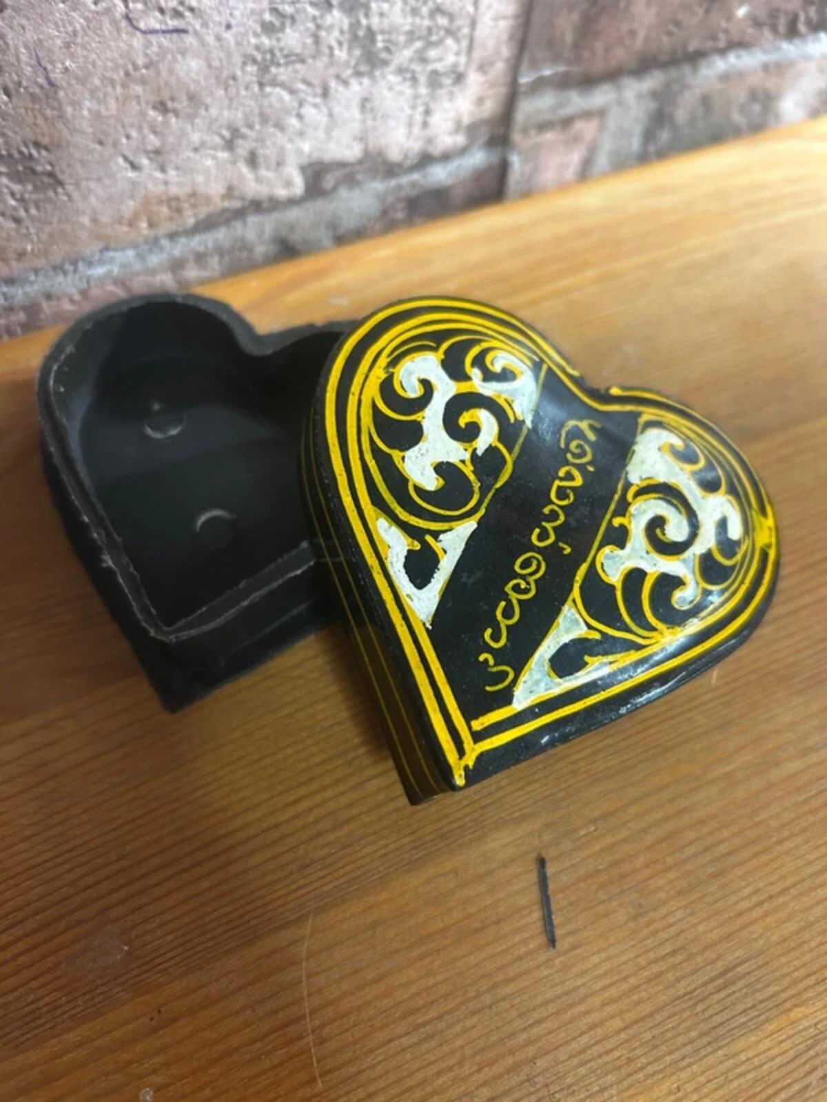 Heart Trinket Box