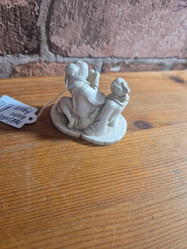 Netsuke erotic figure