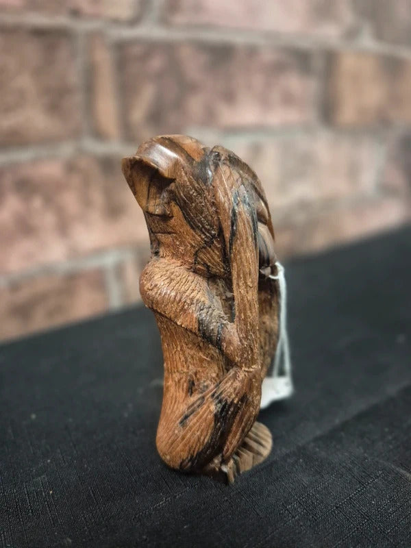 African 'no see' money ornament
