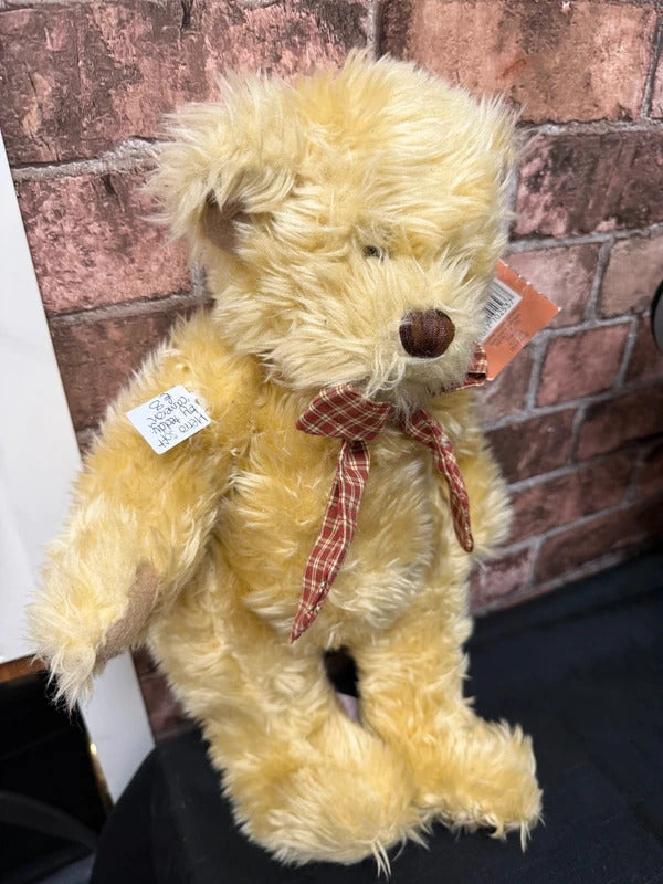 Metro Soft Toy Teddy 'Cameron'
