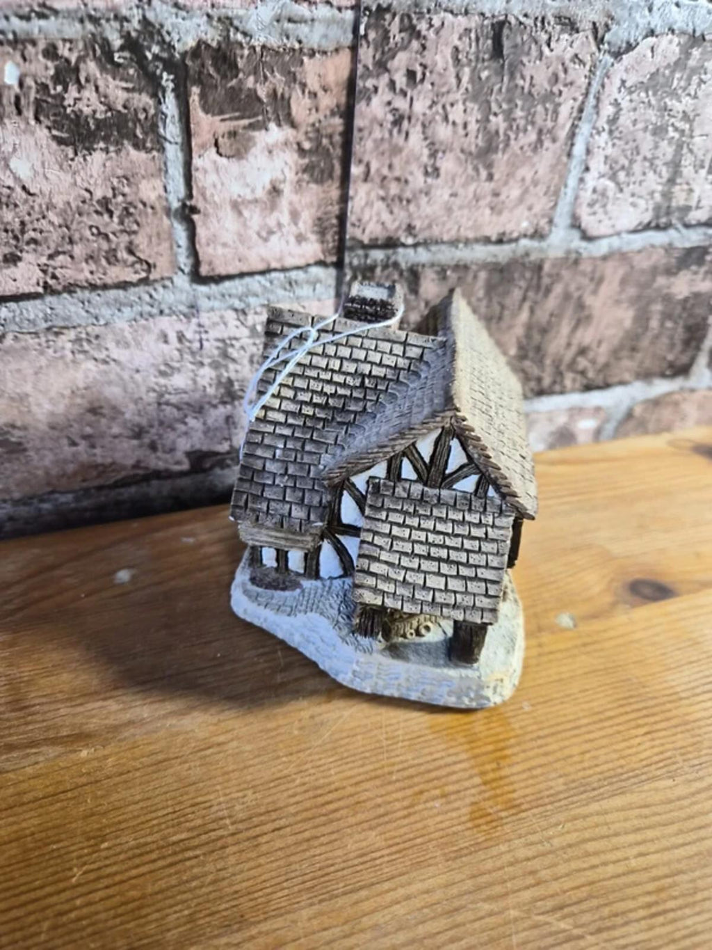 David Winter Cottage Little Market