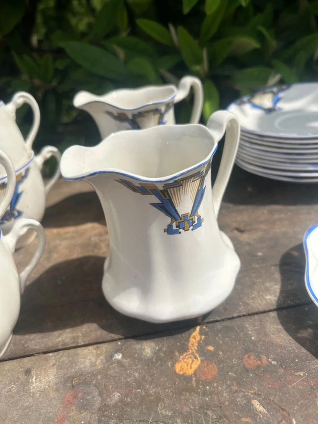 Vintage Johnson Bros Pareek 35 Piece Tea Set