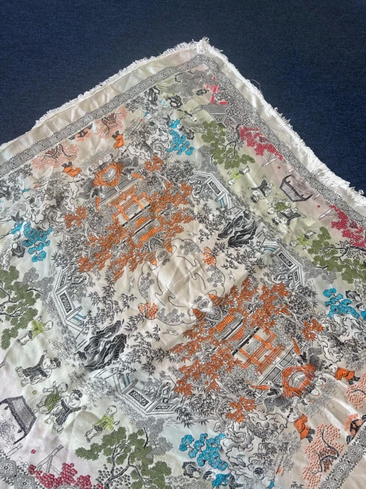 Chinese Silk Brocade Tapestry Tablecloth/Wallhanging