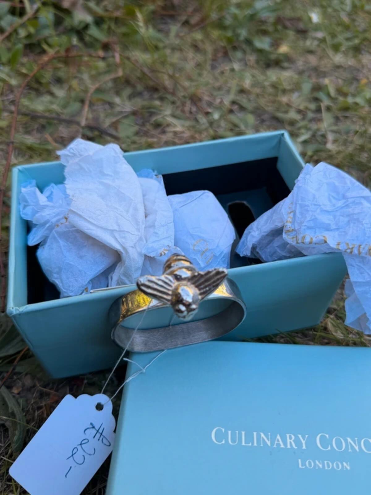 Culinary Concepts Bee Napkin Rings x4