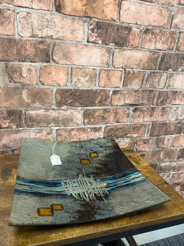 Square Patterned Glass Plate