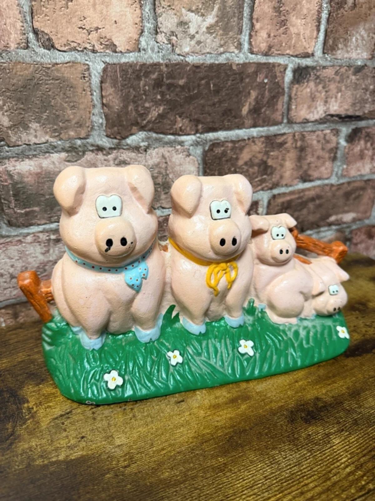 Vintage Cast Iron Pig Doostop