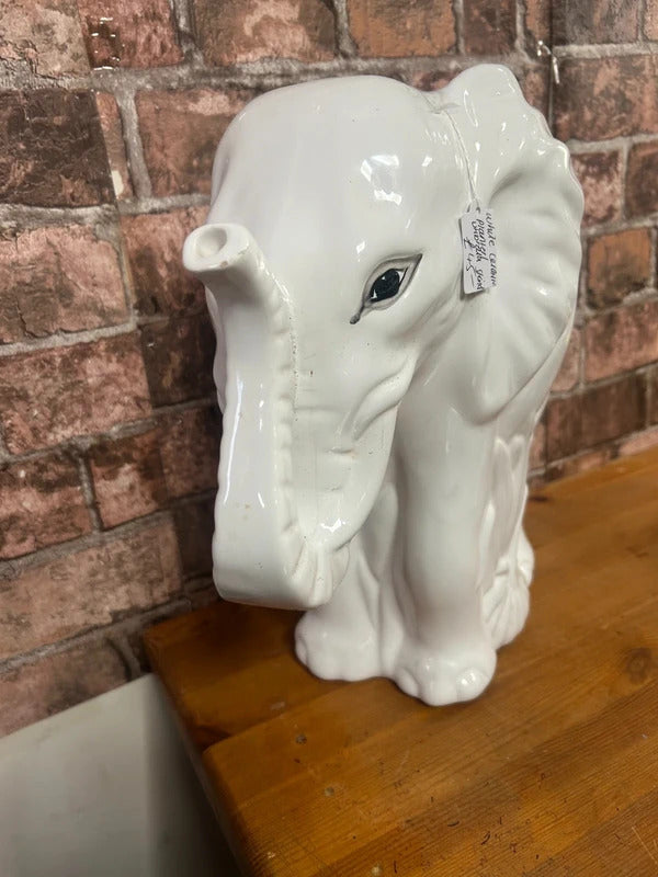 White Ceramic Elephant Planter/Umbrella Stand