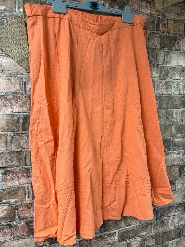 Damart Coral Midi Skirt - Size 20