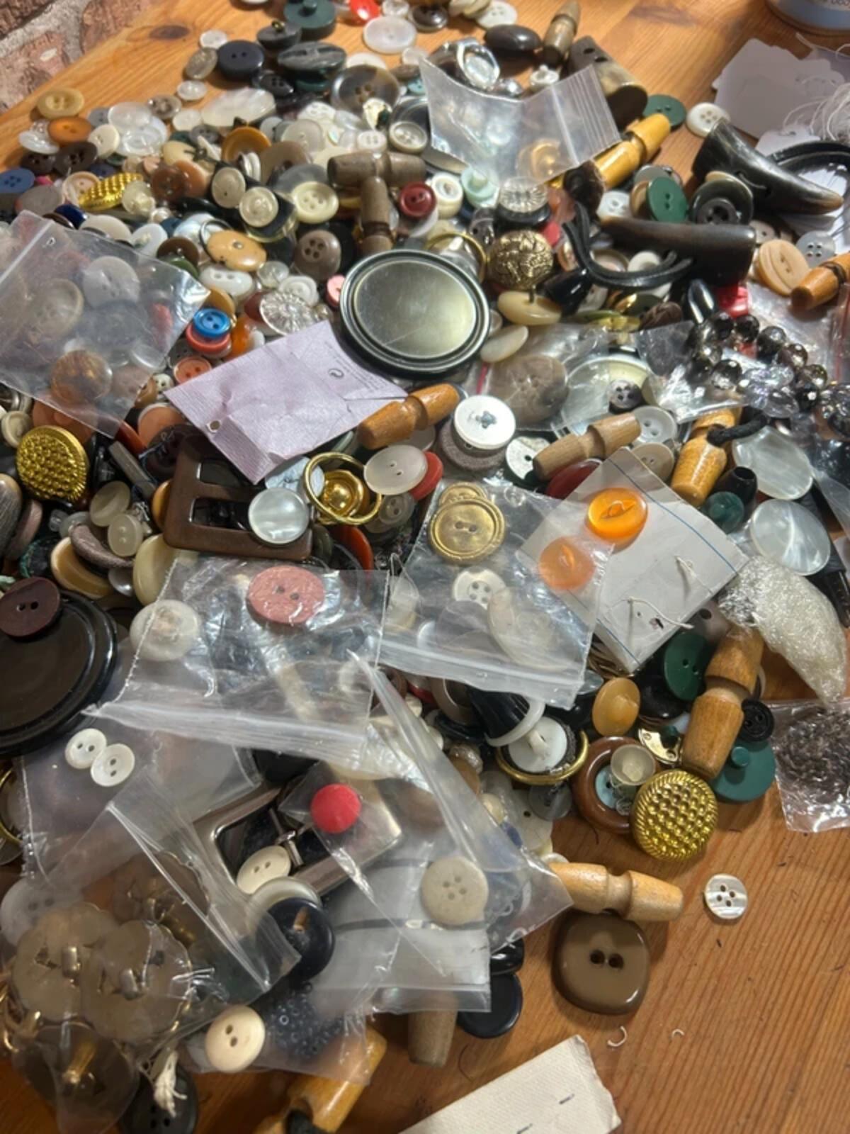 Large Bundle of Vintage Buttons