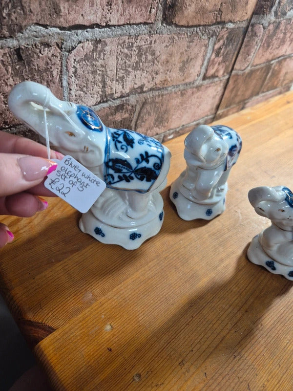 Set of 3 blue and white elephants