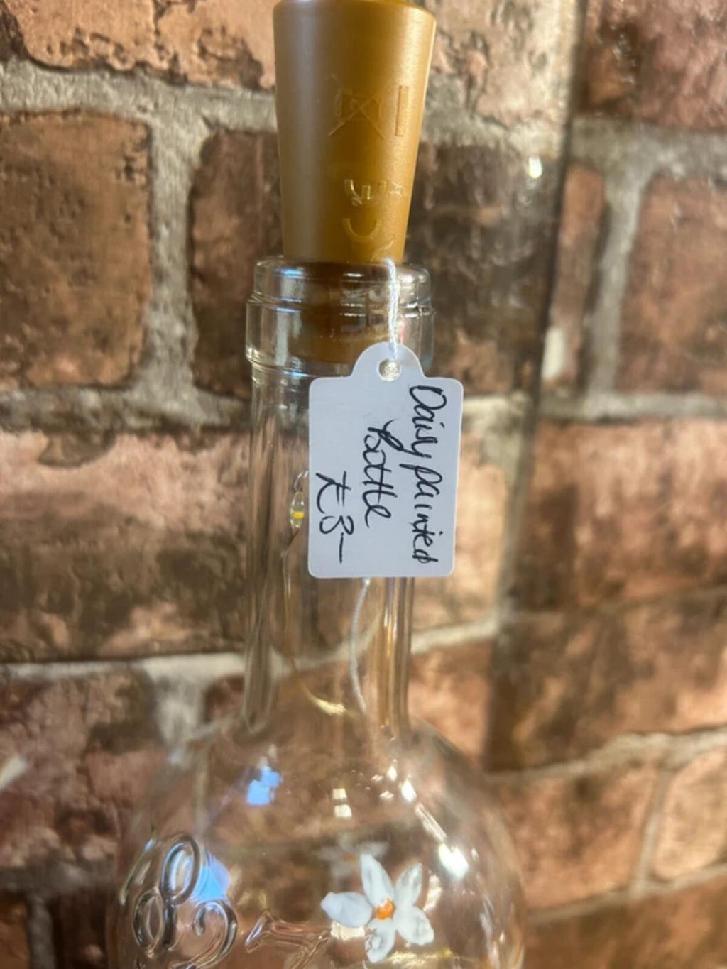 Daisy Painted Bottle