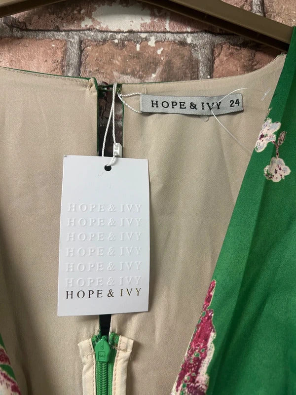 Hope & Ivy Green/Burnt Orange Floral Maxi Dress - Size 24