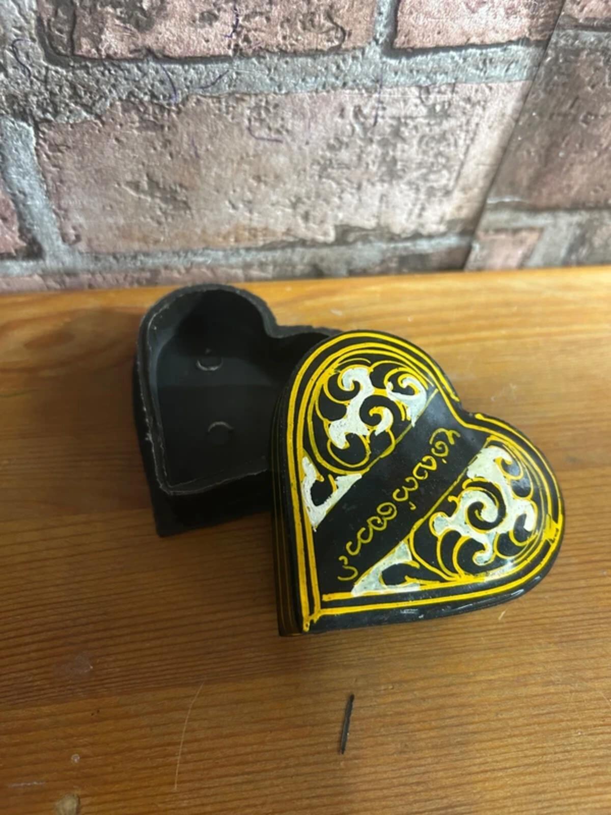 Heart Trinket Box