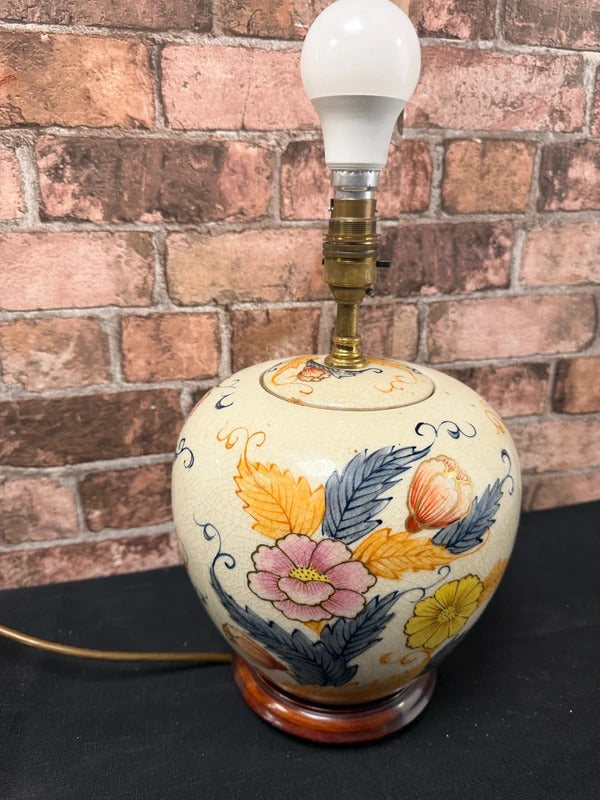 Chinese Ceramic Crackle Glaze Lamp
