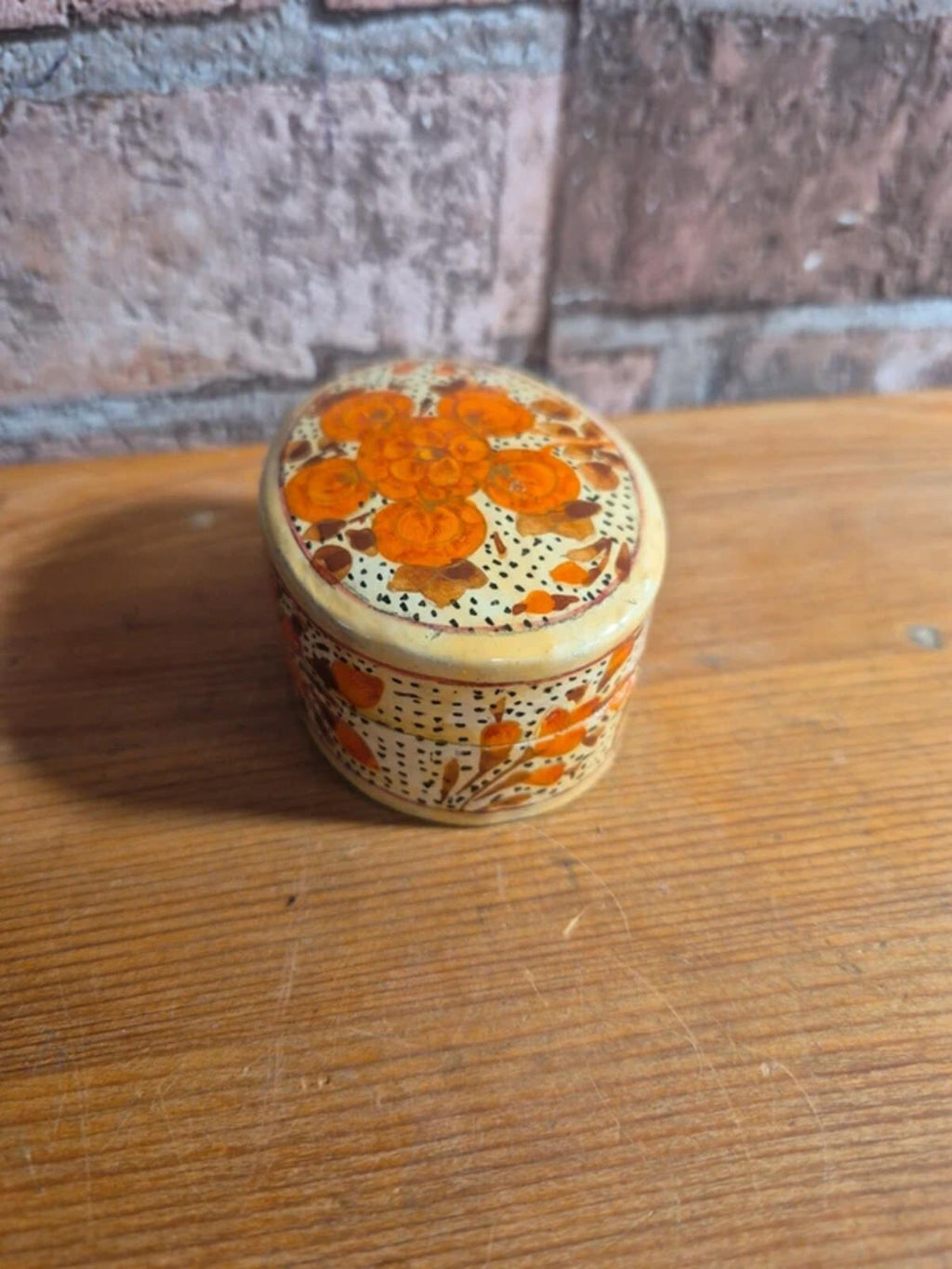 Beige and orange vintage kashmir trinket box