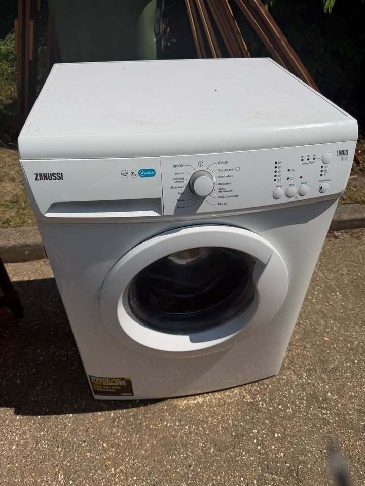 Zanussi Lindo 100 Washing Machine