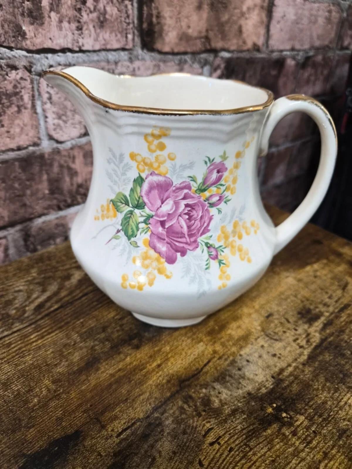 Alfred Meakin Vintage Jug