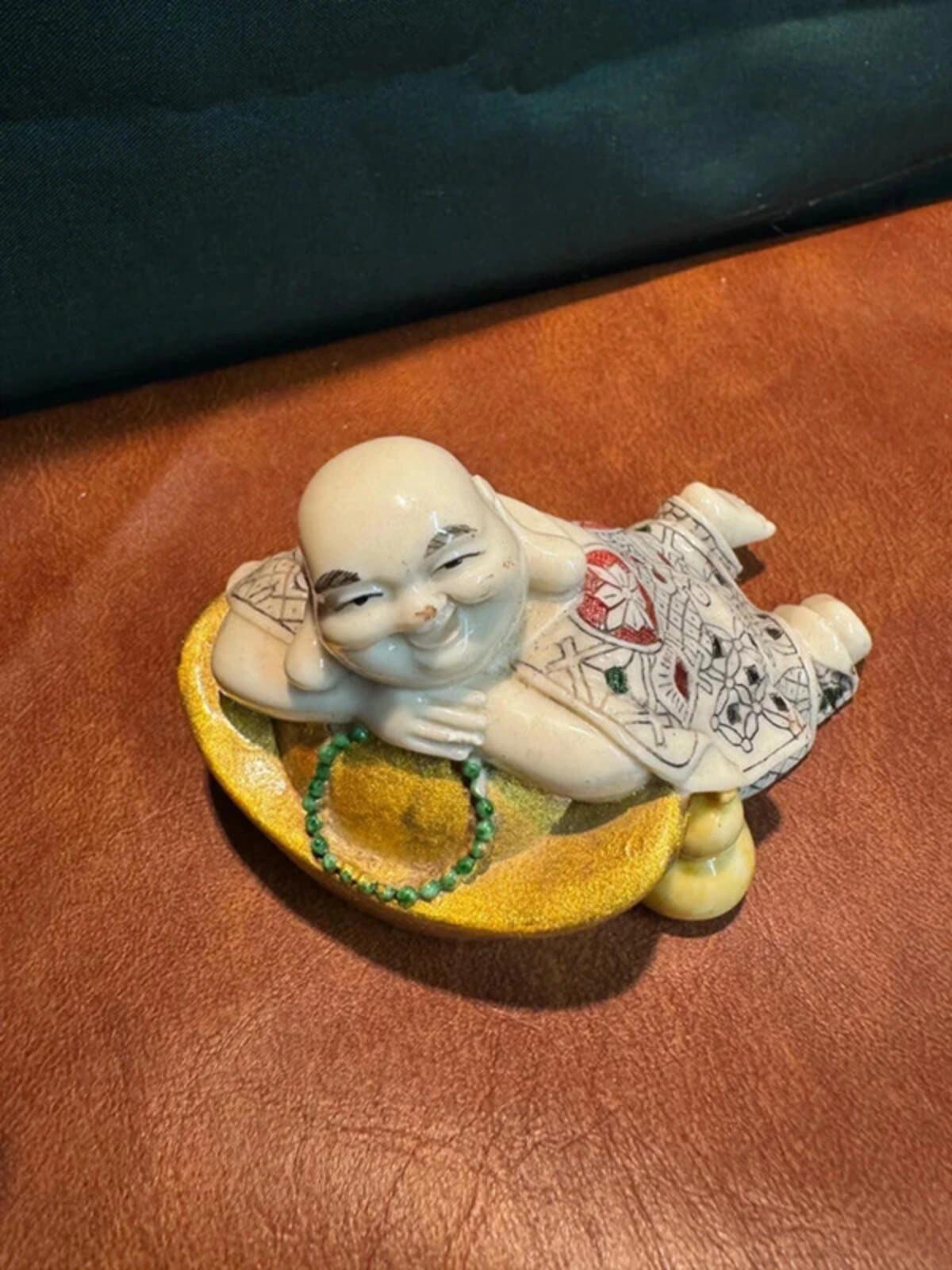 Smiling Buddha Statue