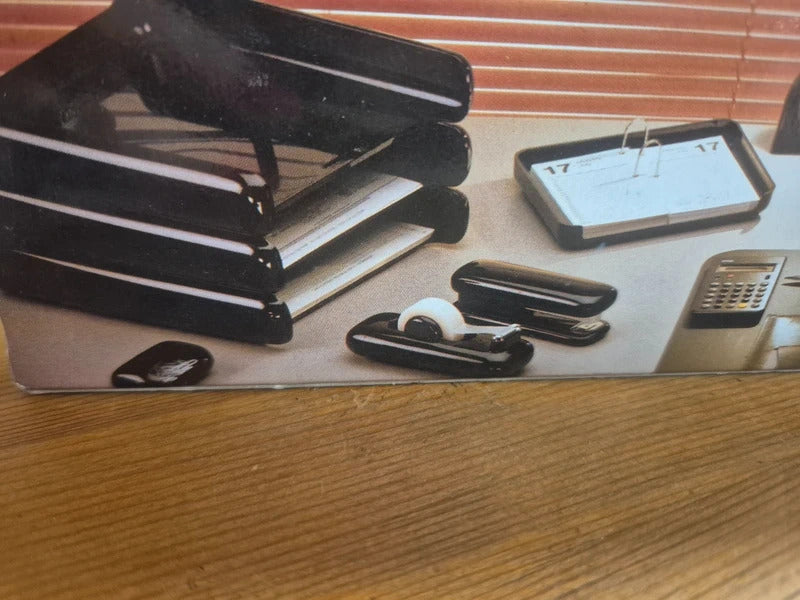 Tape dispenser