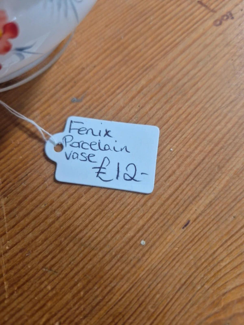 Fenix porcelain vase