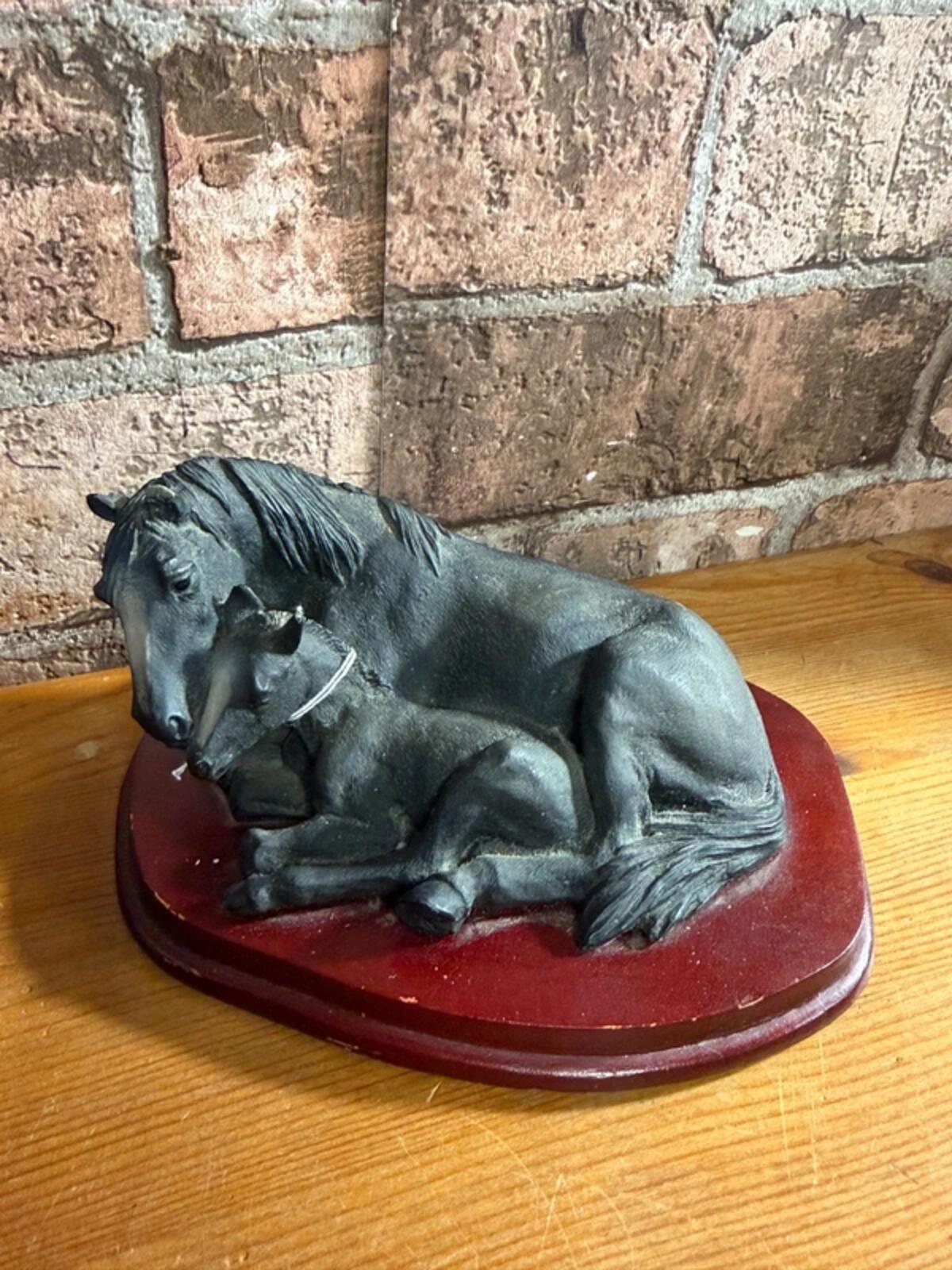 Academy Horse and Foal Ornament