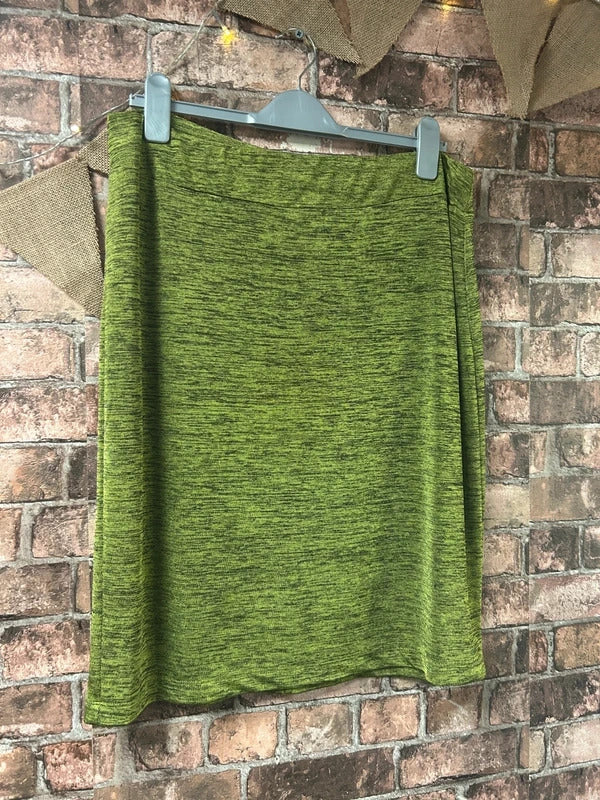 Vintage Attitudes by Renee Stretchy Skirt - Size 16
