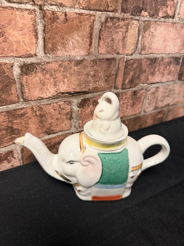 Ceramic Elephant Teapot