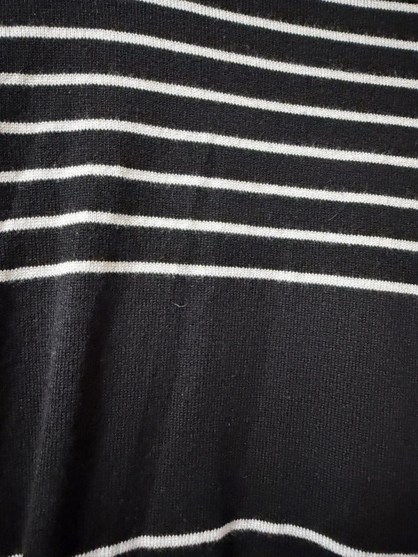 Peacocks Black and White Light Knit Top - Size 12