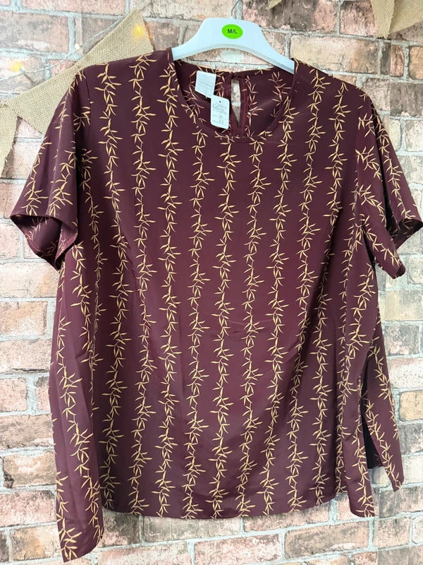 Classics Burgundy Top - Size 20