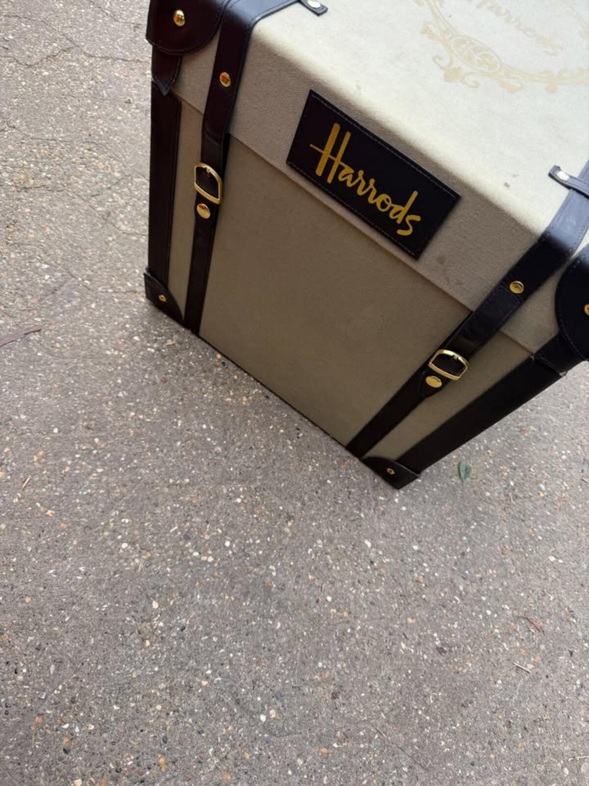 Harrods Side/Coffee Table Trunk