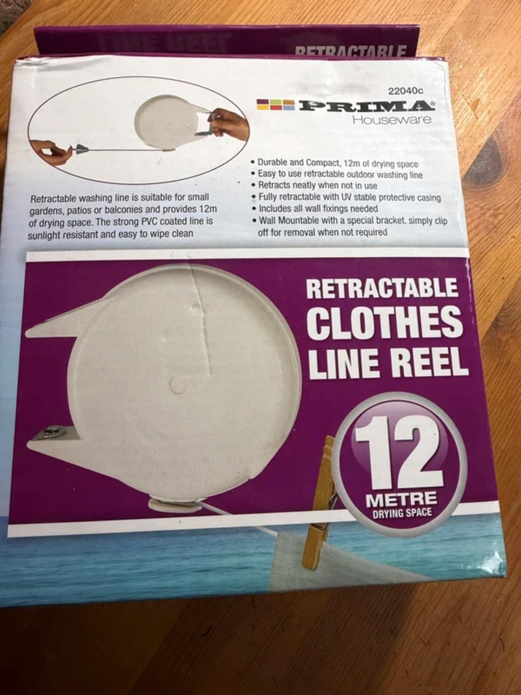 Retractable clothes washing line