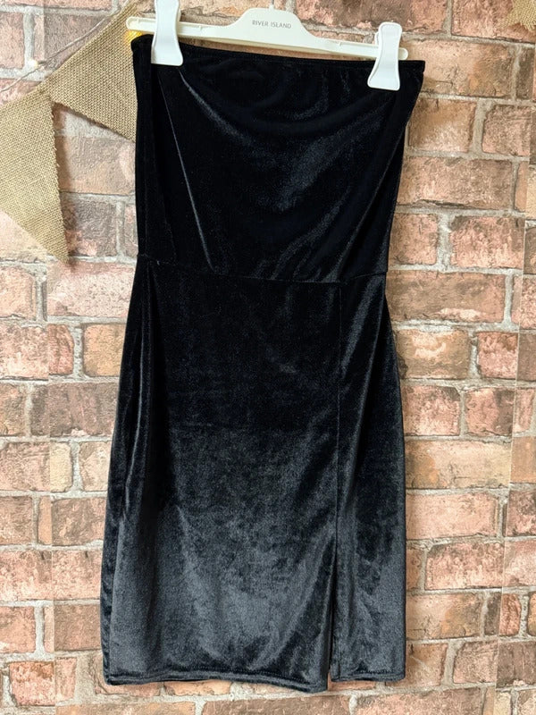 PLT Black Sleeveless Velour Dress - Size 8