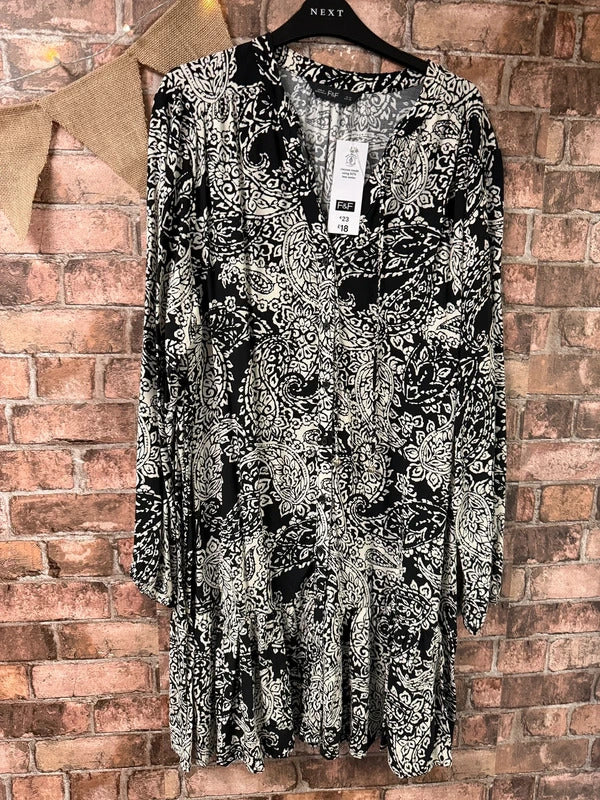F&F Black and White Paisley Print Dress - Size 20