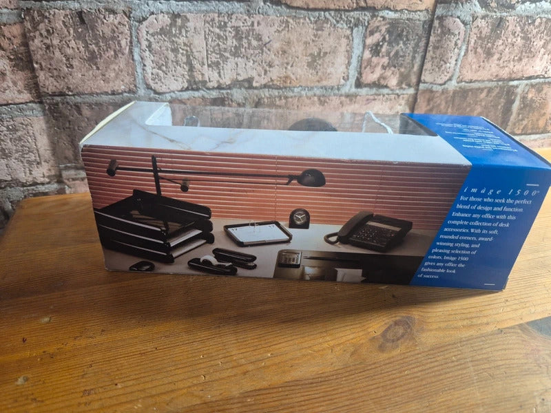 Tape dispenser