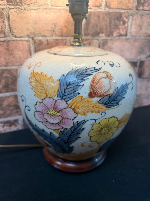 Chinese Ceramic Crackle Glaze Lamp