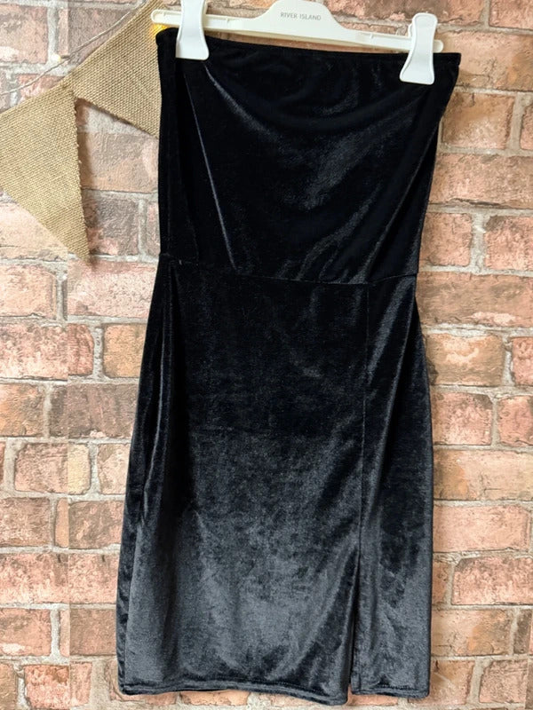 PLT Black Sleeveless Velour Dress - Size 8
