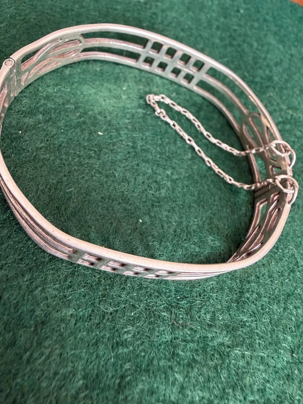 Sterling Silver Vintage Hinged Gate Bangle