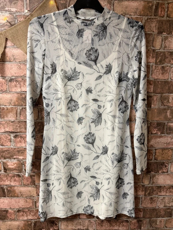 NA-KD Patterned Dress - Size 10