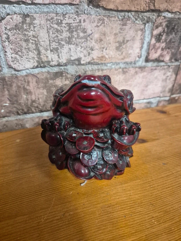Feng Shui money frog