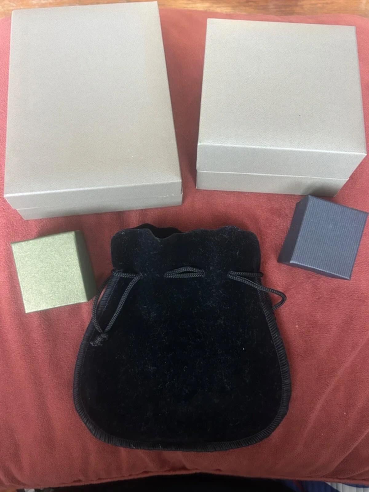 Bundle of Jewellery Boxes